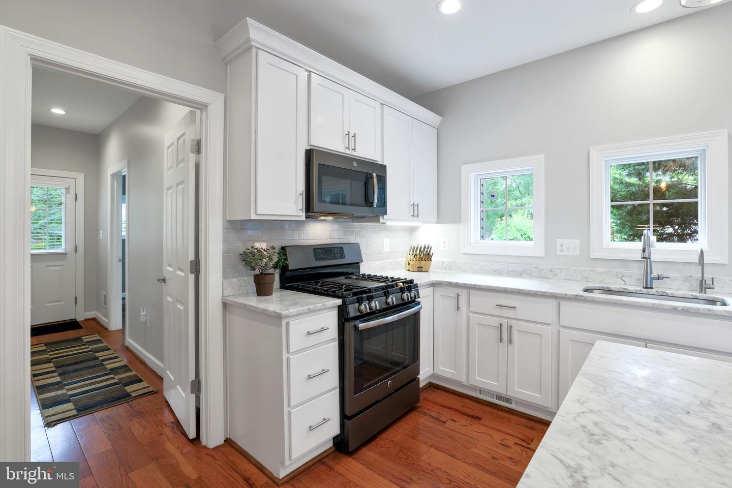 6436 HOLYOKE DR, ANNANDALE, Virginia 22003, 4 Bedrooms Bedrooms, ,3 BathroomsBathrooms,Residential,For sale,6436 HOLYOKE DR,VAFX2255696 MLS # VAFX2255696