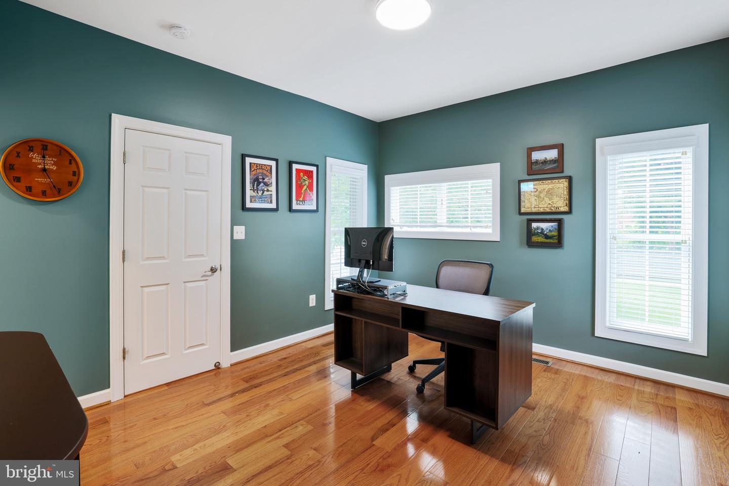 6436 HOLYOKE DR, ANNANDALE, Virginia 22003, 4 Bedrooms Bedrooms, ,3 BathroomsBathrooms,Residential,For sale,6436 HOLYOKE DR,VAFX2255696 MLS # VAFX2255696