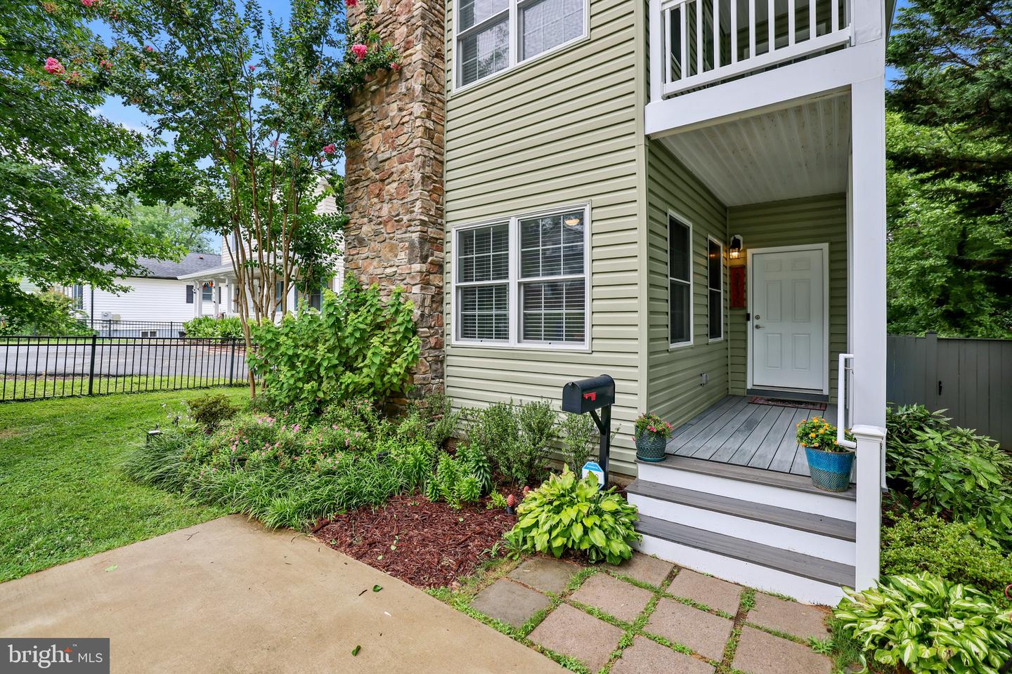 6436 HOLYOKE DR, ANNANDALE, Virginia 22003, 4 Bedrooms Bedrooms, ,3 BathroomsBathrooms,Residential,For sale,6436 HOLYOKE DR,VAFX2255696 MLS # VAFX2255696