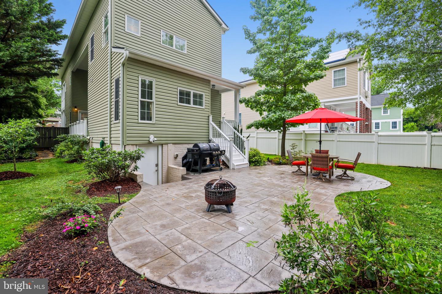 6436 HOLYOKE DR, ANNANDALE, Virginia 22003, 4 Bedrooms Bedrooms, ,3 BathroomsBathrooms,Residential,For sale,6436 HOLYOKE DR,VAFX2255696 MLS # VAFX2255696