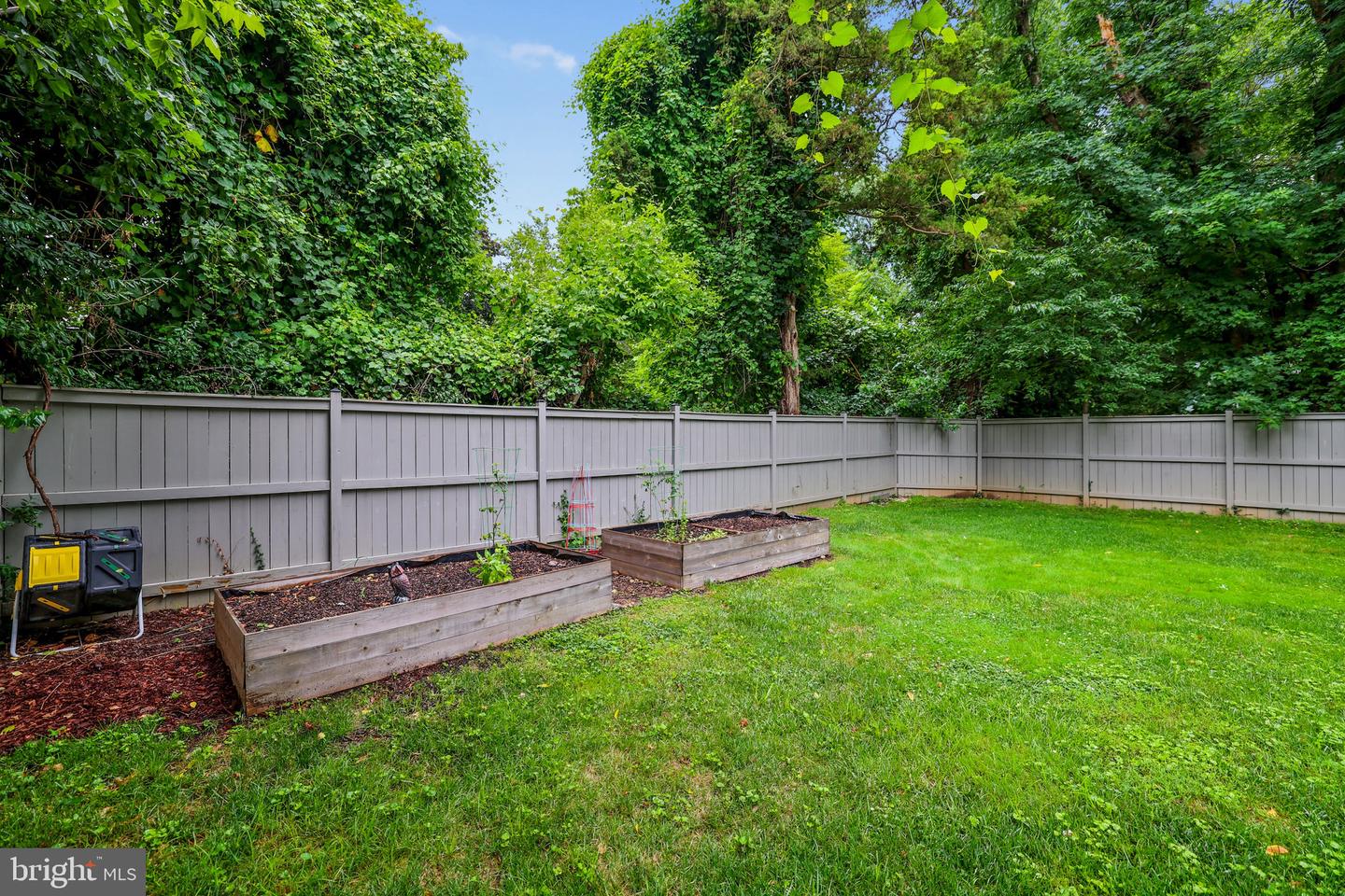 6436 HOLYOKE DR, ANNANDALE, Virginia 22003, 4 Bedrooms Bedrooms, ,3 BathroomsBathrooms,Residential,For sale,6436 HOLYOKE DR,VAFX2255696 MLS # VAFX2255696