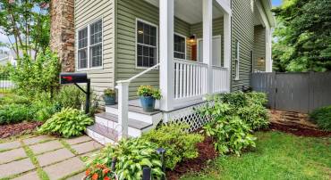 6436 HOLYOKE DR, ANNANDALE, Virginia 22003, 4 Bedrooms Bedrooms, ,3 BathroomsBathrooms,Residential,For sale,6436 HOLYOKE DR,VAFX2255696 MLS # VAFX2255696