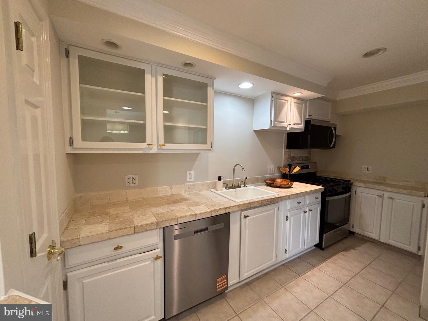 12707 GORDON BLVD #12707, WOODBRIDGE, Virginia 22192, 2 Bedrooms Bedrooms, ,1 BathroomBathrooms,Residential,For sale,12707 GORDON BLVD #12707,VAPW2099320 MLS # VAPW2099320