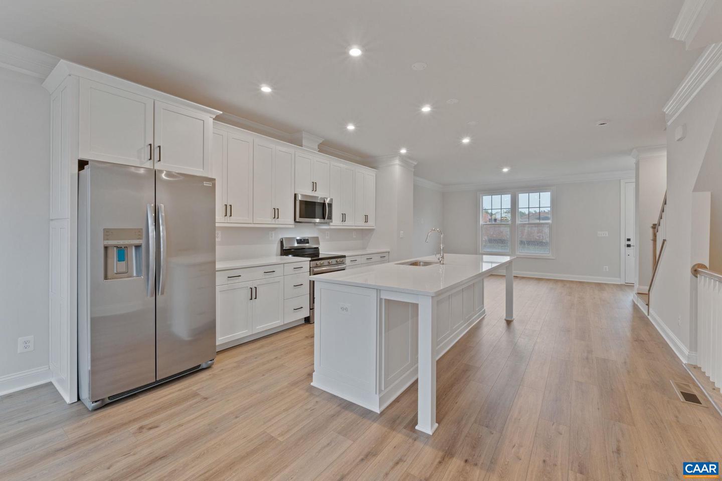 27 WOODBURN RD, CHARLOTTESVILLE, Virginia 22901, 3 Bedrooms Bedrooms, ,2 BathroomsBathrooms,Residential,For sale,27 WOODBURN RD,666782 MLS # 666782