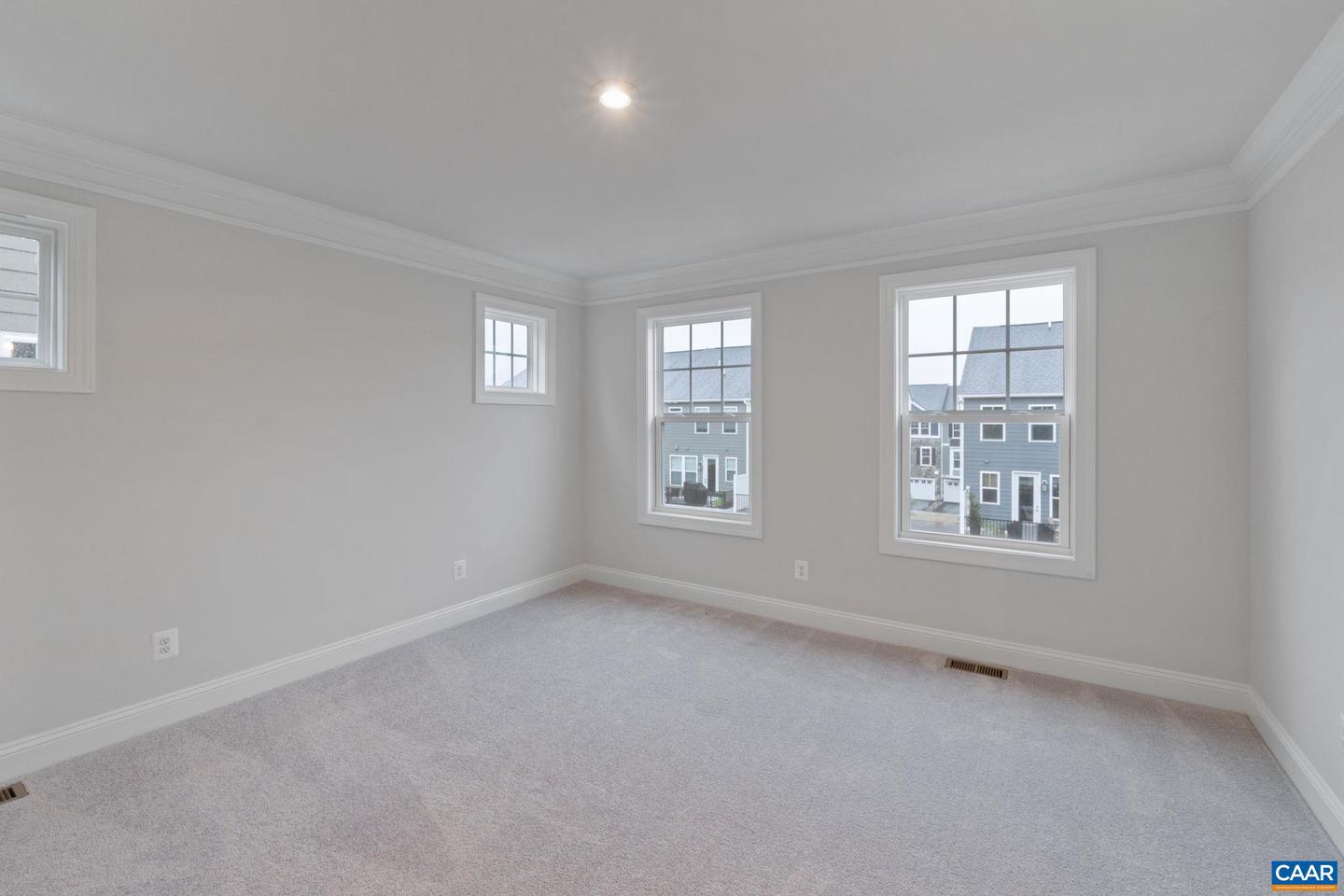 27 WOODBURN RD, CHARLOTTESVILLE, Virginia 22901, 3 Bedrooms Bedrooms, ,2 BathroomsBathrooms,Residential,For sale,27 WOODBURN RD,666782 MLS # 666782