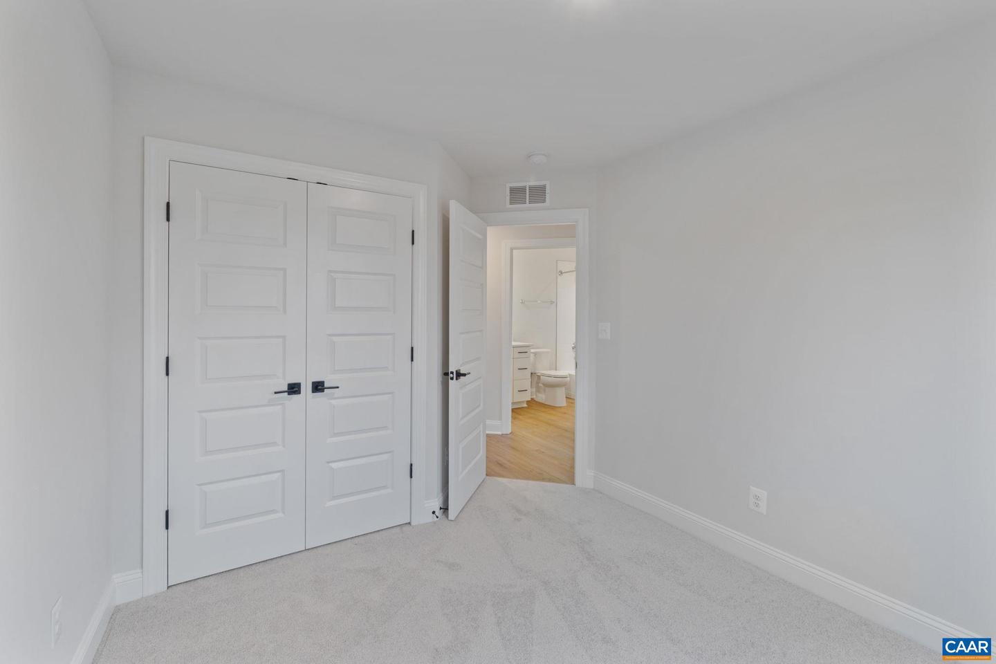27 WOODBURN RD, CHARLOTTESVILLE, Virginia 22901, 3 Bedrooms Bedrooms, ,2 BathroomsBathrooms,Residential,For sale,27 WOODBURN RD,666782 MLS # 666782