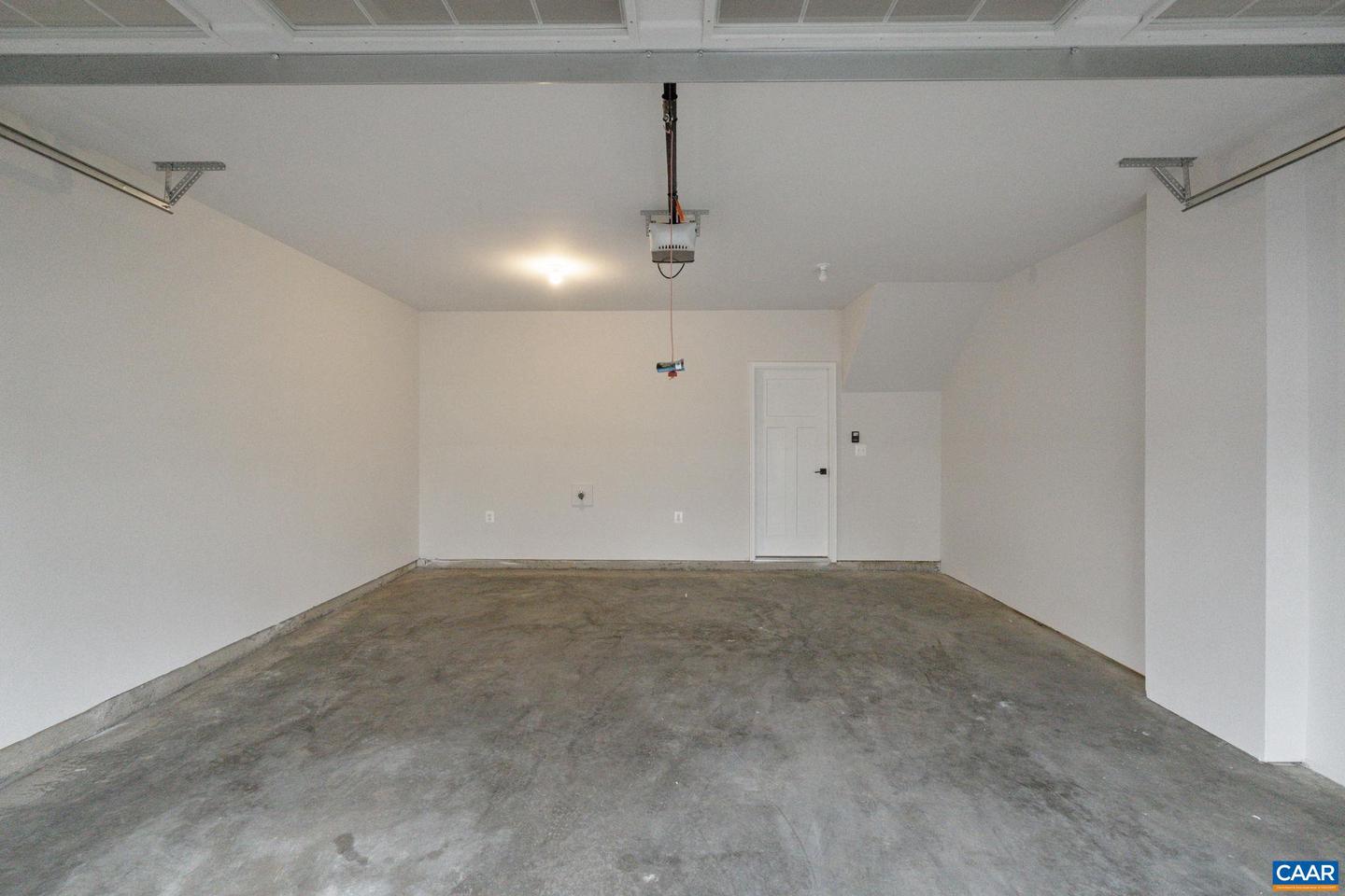 27 WOODBURN RD, CHARLOTTESVILLE, Virginia 22901, 3 Bedrooms Bedrooms, ,2 BathroomsBathrooms,Residential,For sale,27 WOODBURN RD,666782 MLS # 666782