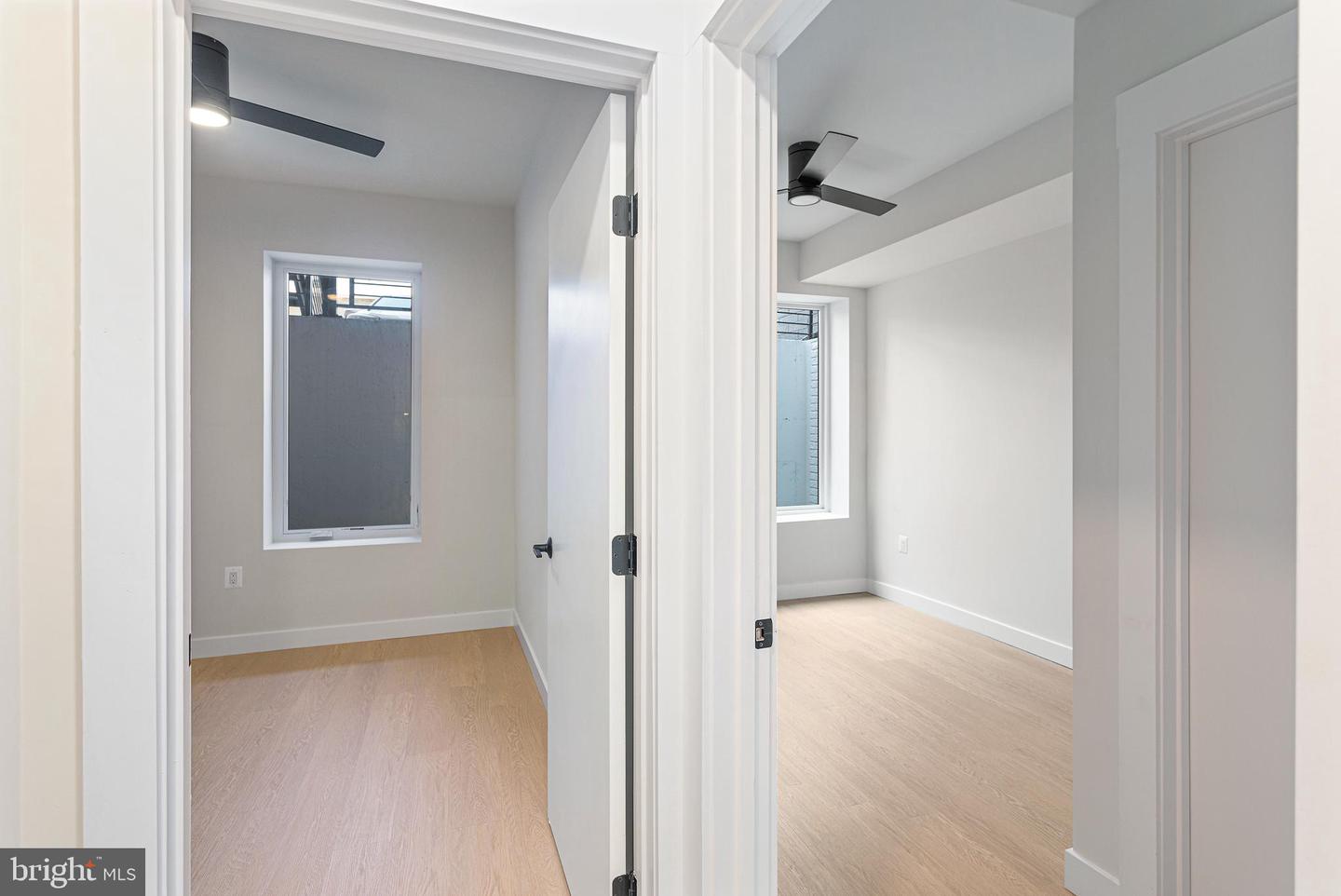 733 8TH ST SE #02, WASHINGTON, District Of Columbia 20003, 2 Bedrooms Bedrooms, ,2 BathroomsBathrooms,Residential,For sale,733 8TH ST SE #02,DCDC2210528 MLS # DCDC2210528