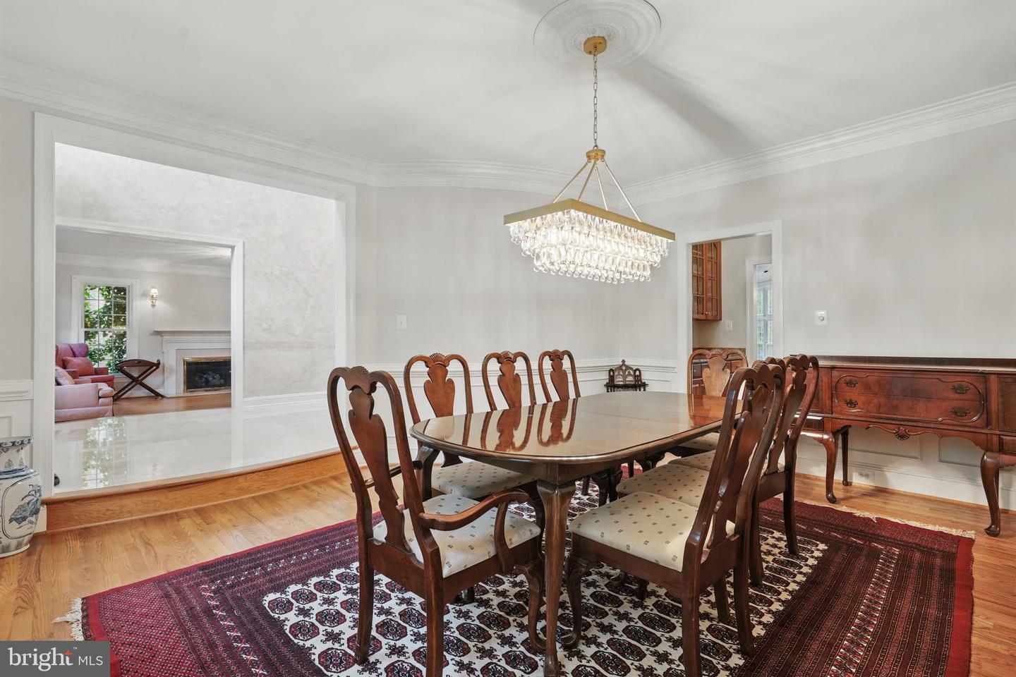 1813 SOLITAIRE LN, MCLEAN, Virginia 22101, 6 Bedrooms Bedrooms, ,4 BathroomsBathrooms,Residential,For sale,1813 SOLITAIRE LN,VAFX2255706 MLS # VAFX2255706