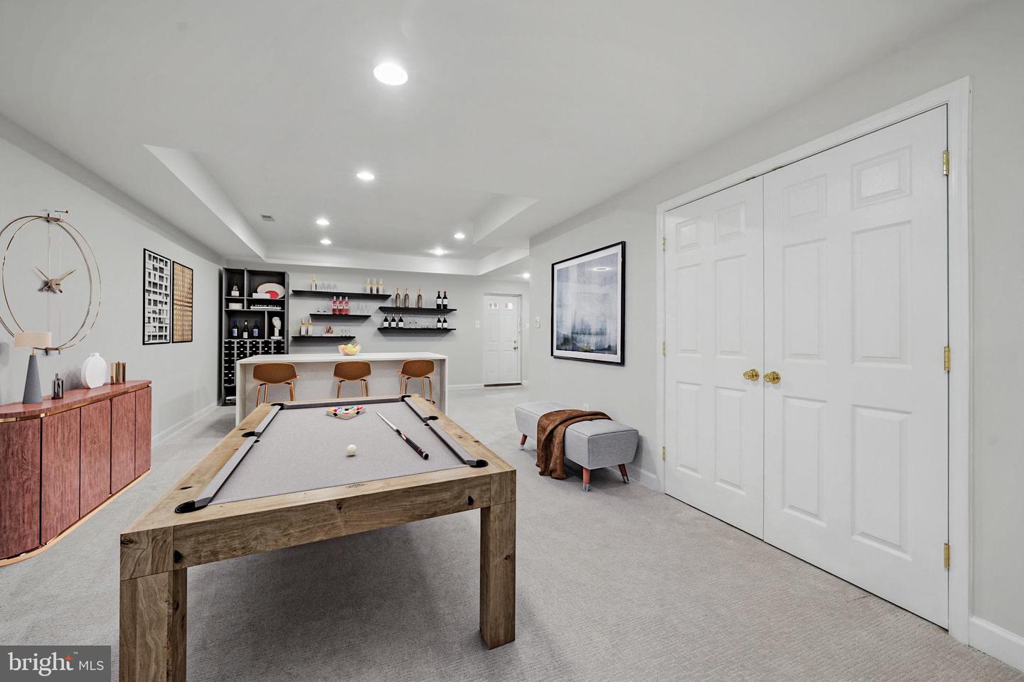 1813 SOLITAIRE LN, MCLEAN, Virginia 22101, 6 Bedrooms Bedrooms, ,4 BathroomsBathrooms,Residential,For sale,1813 SOLITAIRE LN,VAFX2255706 MLS # VAFX2255706