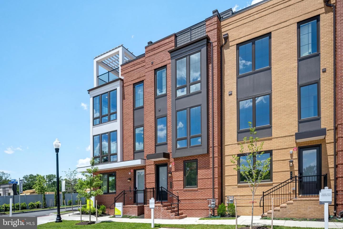 313 CALVERT AVE, ALEXANDRIA, Virginia 22301, 3 Bedrooms Bedrooms, ,3 BathroomsBathrooms,Residential,For sale,313 CALVERT AVE,VAAX2047524 MLS # VAAX2047524