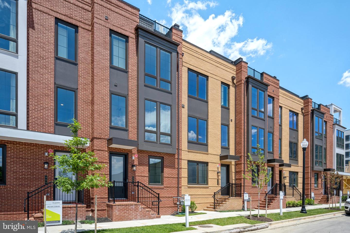 313 CALVERT AVE, ALEXANDRIA, Virginia 22301, 3 Bedrooms Bedrooms, ,3 BathroomsBathrooms,Residential,For sale,313 CALVERT AVE,VAAX2047524 MLS # VAAX2047524