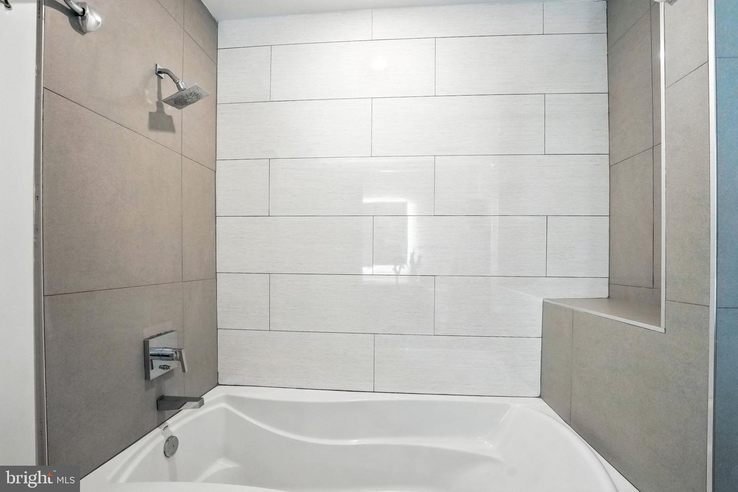 1114 SOUTH HIGHLAND #1, ARLINGTON, Virginia 22204, 2 Bedrooms Bedrooms, ,1 BathroomBathrooms,Residential,For sale,1114 SOUTH HIGHLAND #1,VAAR2060872 MLS # VAAR2060872