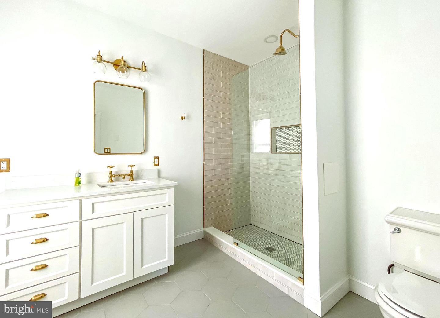 322 E CAPITOL ST NE, WASHINGTON, District Of Columbia 20003, 4 Bedrooms Bedrooms, ,3 BathroomsBathrooms,Residential,For sale,322 E CAPITOL ST NE,DCDC2210592 MLS # DCDC2210592