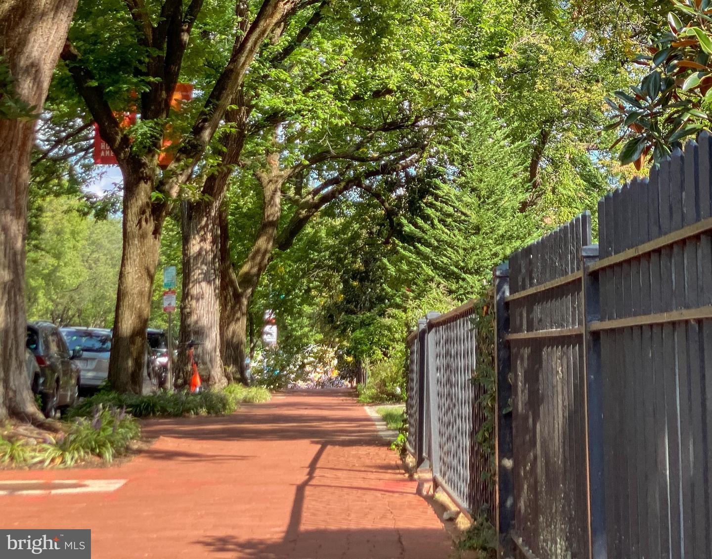 322 E CAPITOL ST NE, WASHINGTON, District Of Columbia 20003, 4 Bedrooms Bedrooms, ,3 BathroomsBathrooms,Residential,For sale,322 E CAPITOL ST NE,DCDC2210592 MLS # DCDC2210592