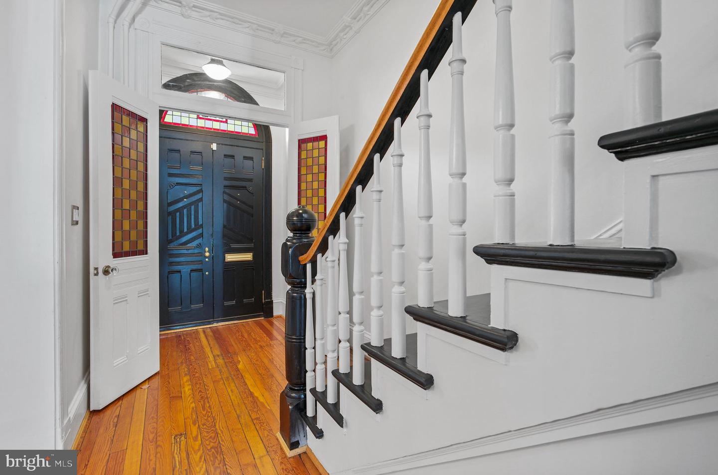 322 E CAPITOL ST NE, WASHINGTON, District Of Columbia 20003, 4 Bedrooms Bedrooms, ,3 BathroomsBathrooms,Residential,For sale,322 E CAPITOL ST NE,DCDC2210592 MLS # DCDC2210592