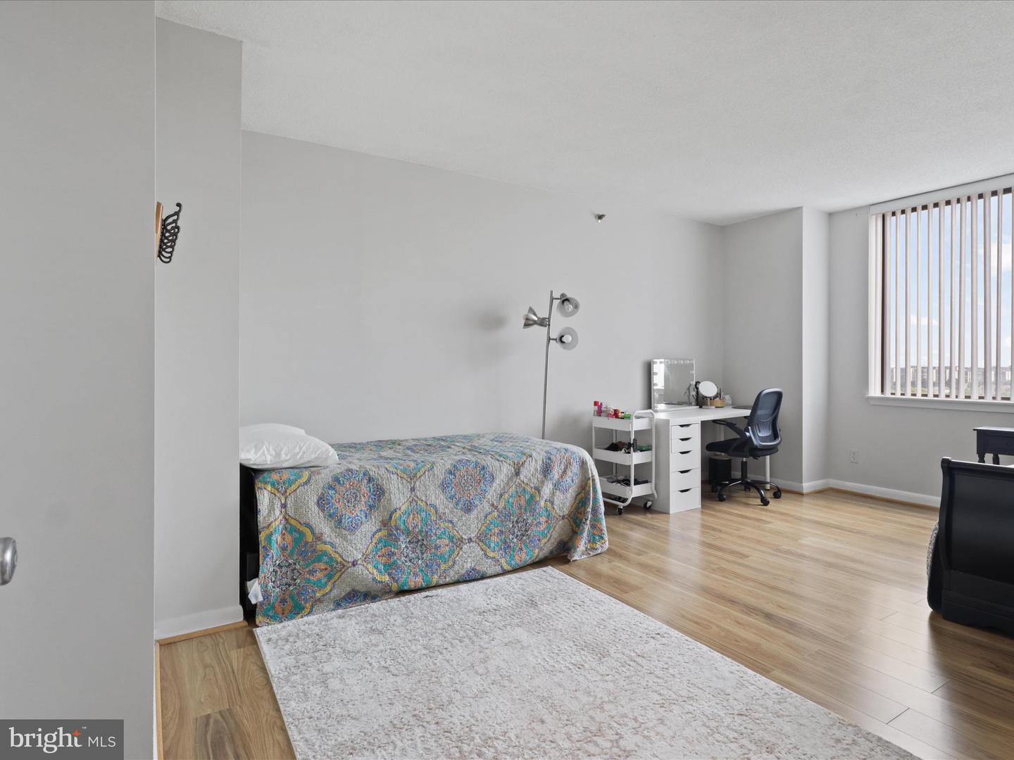 3709 S GEORGE MASON DR #1106 E, FALLS CHURCH, Virginia 22041, 3 Bedrooms Bedrooms, ,2 BathroomsBathrooms,Residential,For sale,3709 S GEORGE MASON DR #1106 E,VAFX2233192 MLS # VAFX2233192