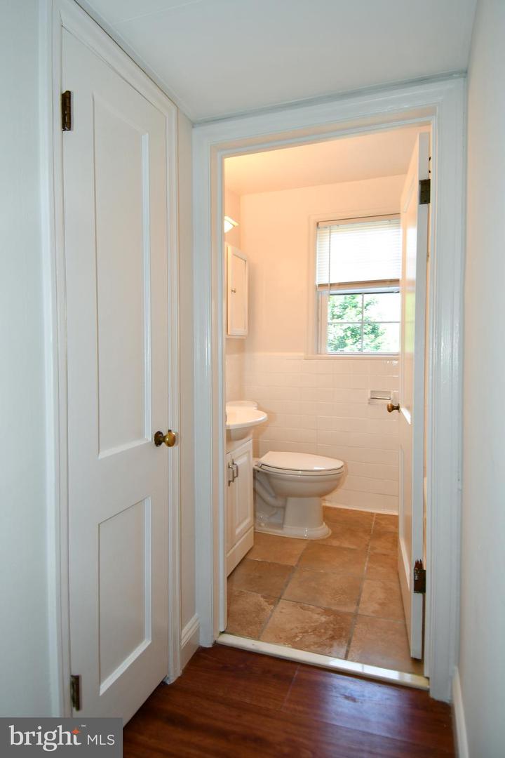 1303 BELLE VIEW BLVD #B1, ALEXANDRIA, Virginia 22307, 2 Bedrooms Bedrooms, ,1 BathroomBathrooms,Residential,For sale,1303 BELLE VIEW BLVD #B1,VAFX2235408 MLS # VAFX2235408
