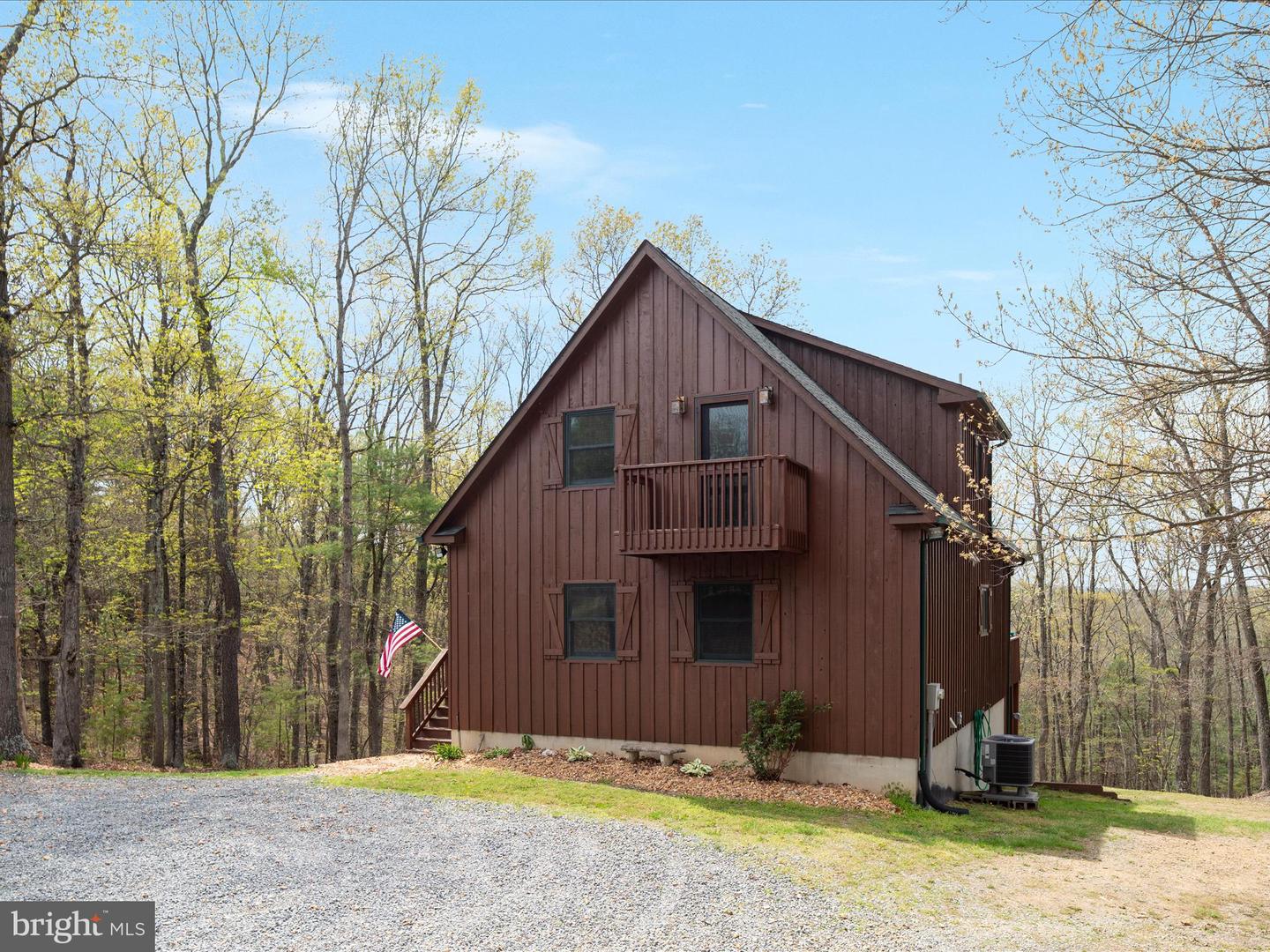 251 HEATHER HILL LN, WINCHESTER, Virginia 22603, 3 Bedrooms Bedrooms, ,2 BathroomsBathrooms,Residential,For sale,251 HEATHER HILL LN,VAFV2033574 MLS # VAFV2033574