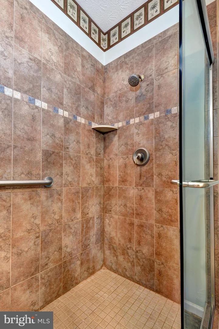 3046 CIDER HOUSE RD, TOANO, Virginia 23168, 4 Bedrooms Bedrooms, ,2 BathroomsBathrooms,Residential,For sale,3046 CIDER HOUSE RD,VAJC2000474 MLS # VAJC2000474