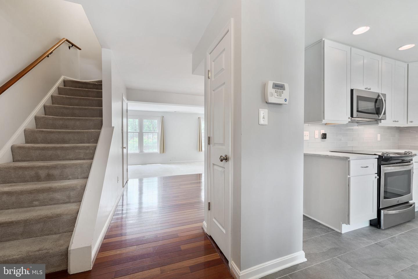 7409 ADAMS PARK CT, ANNANDALE, Virginia 22003, 4 Bedrooms Bedrooms, ,3 BathroomsBathrooms,Residential,For sale,7409 ADAMS PARK CT,VAFX2247202 MLS # VAFX2247202