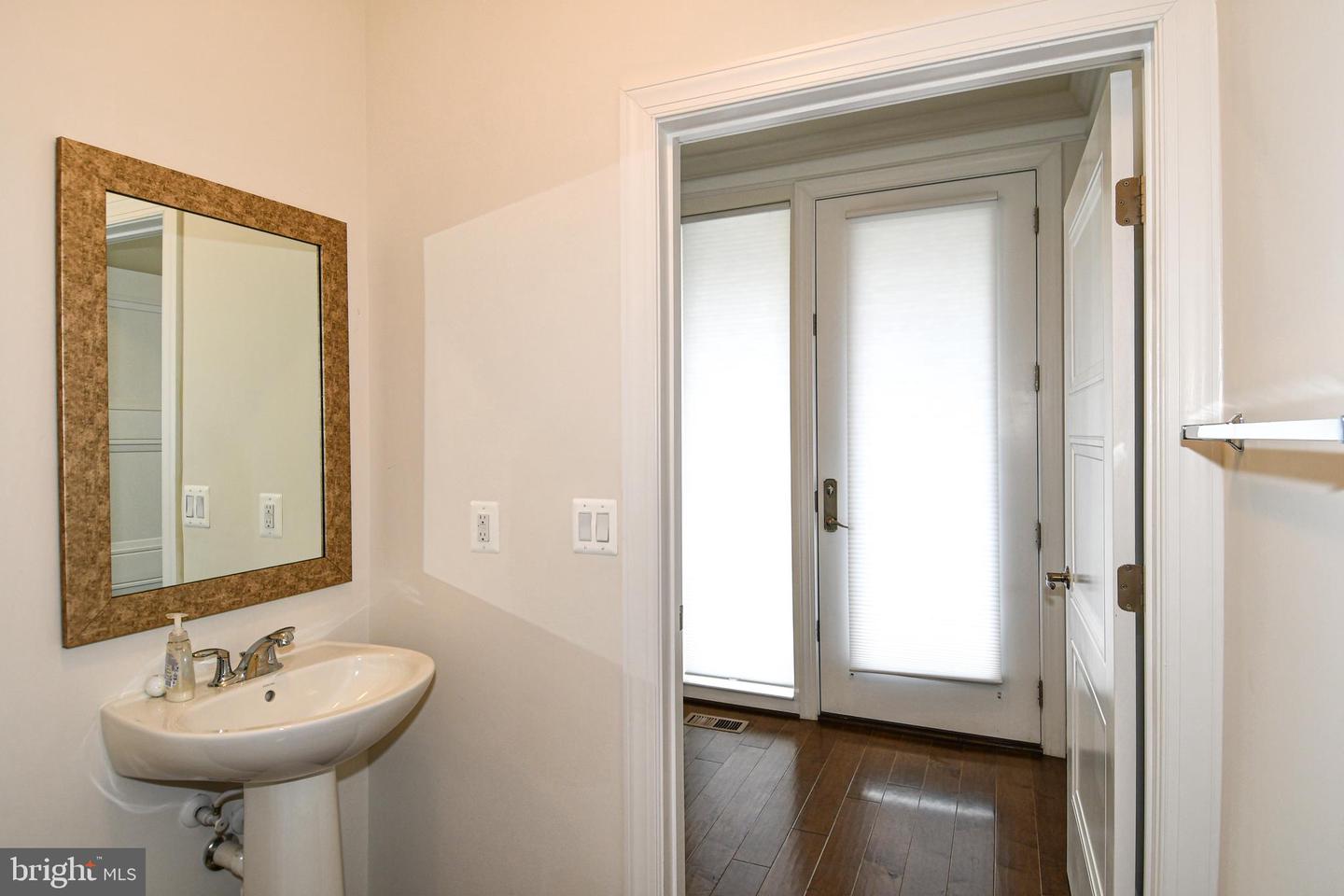 13825 ESTUARY PL, WOODBRIDGE, Virginia 22191, 4 Bedrooms Bedrooms, ,3 BathroomsBathrooms,Residential,For sale,13825 ESTUARY PL,VAPW2097702 MLS # VAPW2097702