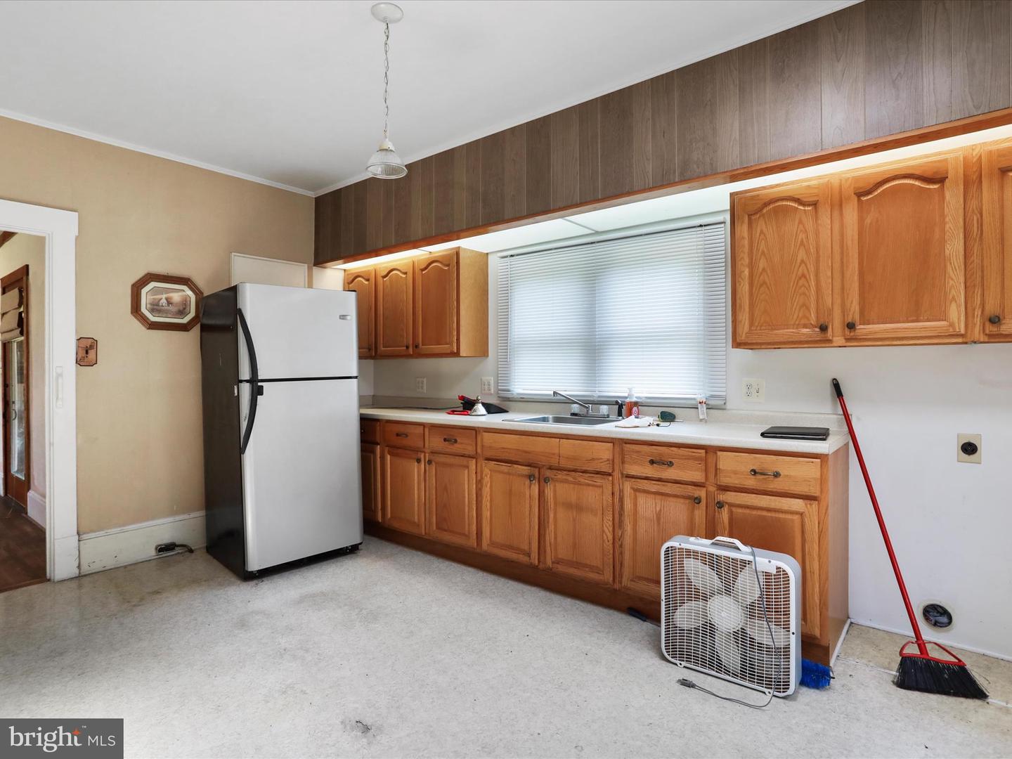 84 FUNK RD, STRASBURG, Virginia 22657, 1 Bedroom Bedrooms, ,1 BathroomBathrooms,Residential,For sale,84 FUNK RD,VASH2011842 MLS # VASH2011842