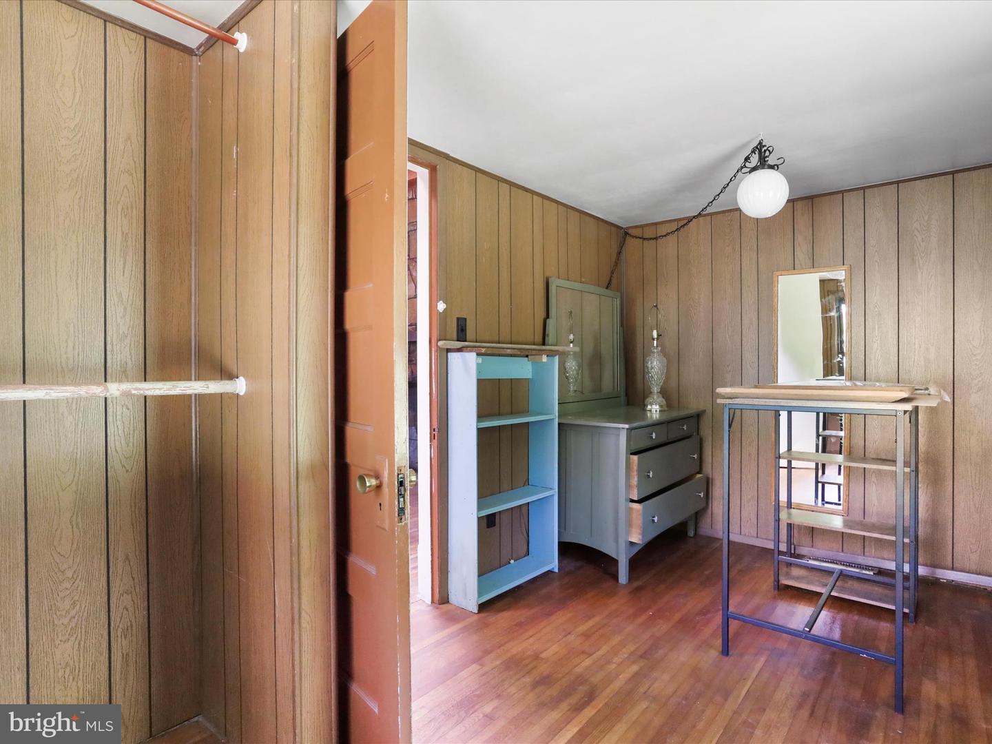 84 FUNK RD, STRASBURG, Virginia 22657, 1 Bedroom Bedrooms, ,1 BathroomBathrooms,Residential,For sale,84 FUNK RD,VASH2011842 MLS # VASH2011842