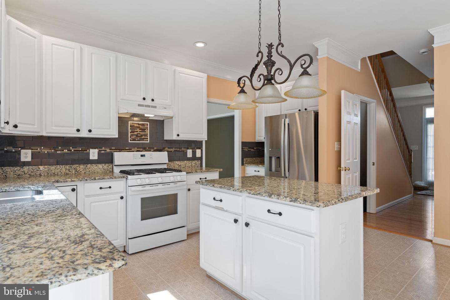11307 CURRITUCK CT, FREDERICKSBURG, Virginia 22407, 4 Bedrooms Bedrooms, ,3 BathroomsBathrooms,Residential,For sale,11307 CURRITUCK CT,VASP2034382 MLS # VASP2034382