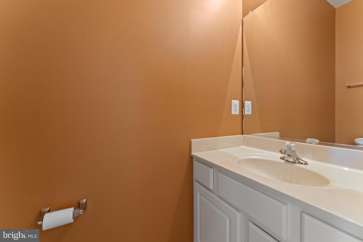 11307 CURRITUCK CT, FREDERICKSBURG, Virginia 22407, 4 Bedrooms Bedrooms, ,3 BathroomsBathrooms,Residential,For sale,11307 CURRITUCK CT,VASP2034382 MLS # VASP2034382