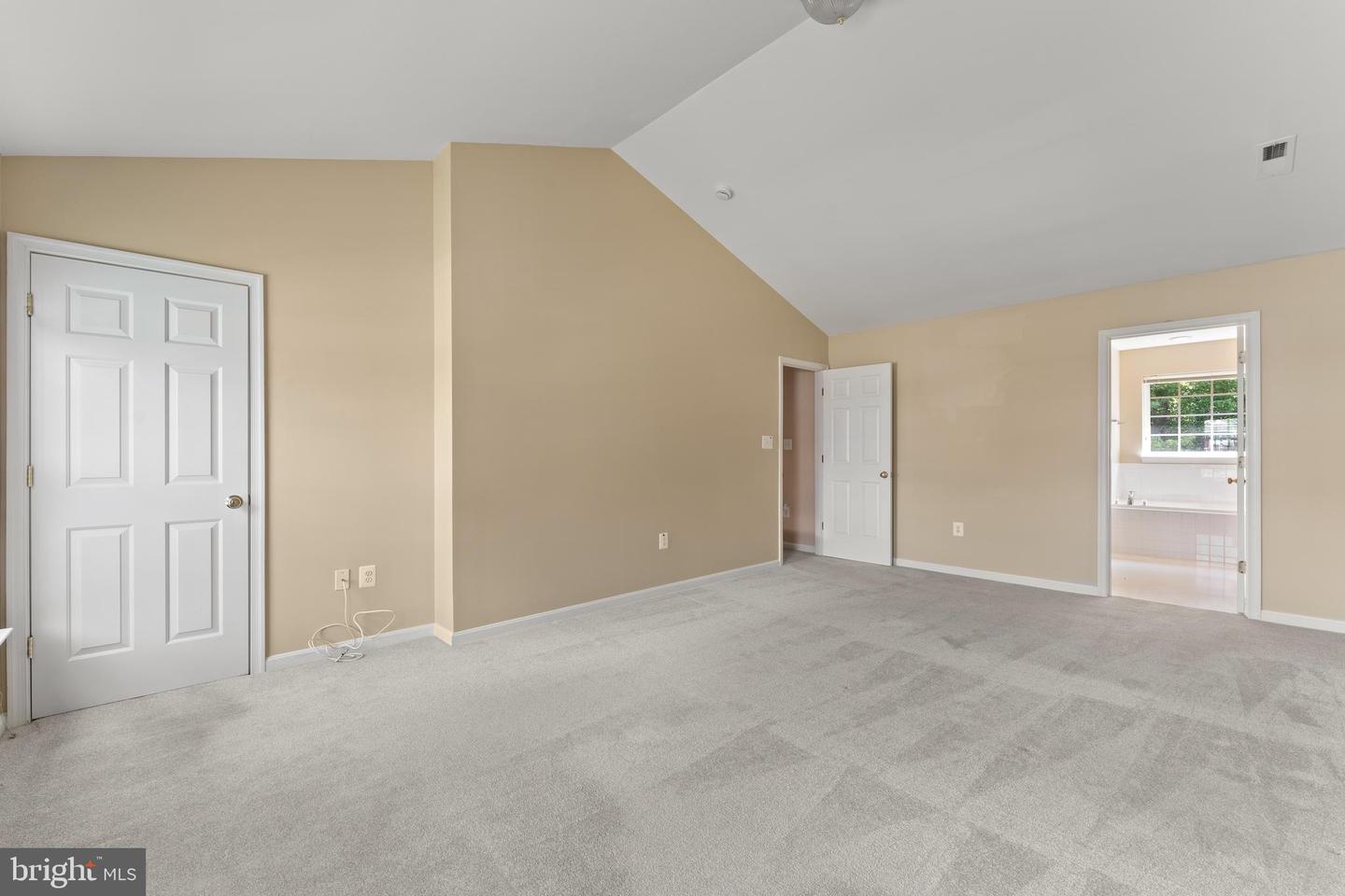 11307 CURRITUCK CT, FREDERICKSBURG, Virginia 22407, 4 Bedrooms Bedrooms, ,3 BathroomsBathrooms,Residential,For sale,11307 CURRITUCK CT,VASP2034382 MLS # VASP2034382