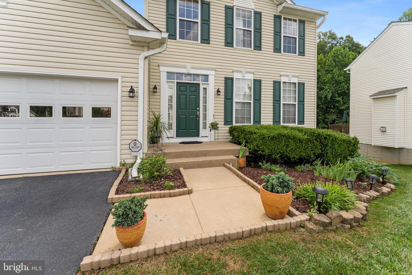 11307 CURRITUCK CT, FREDERICKSBURG, Virginia 22407, 4 Bedrooms Bedrooms, ,3 BathroomsBathrooms,Residential,For sale,11307 CURRITUCK CT,VASP2034382 MLS # VASP2034382