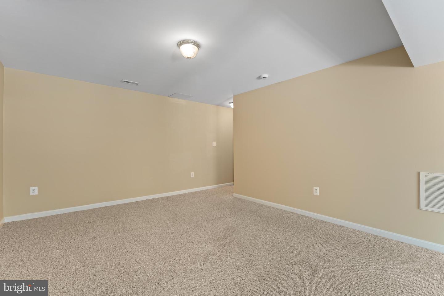 11307 CURRITUCK CT, FREDERICKSBURG, Virginia 22407, 4 Bedrooms Bedrooms, ,3 BathroomsBathrooms,Residential,For sale,11307 CURRITUCK CT,VASP2034382 MLS # VASP2034382