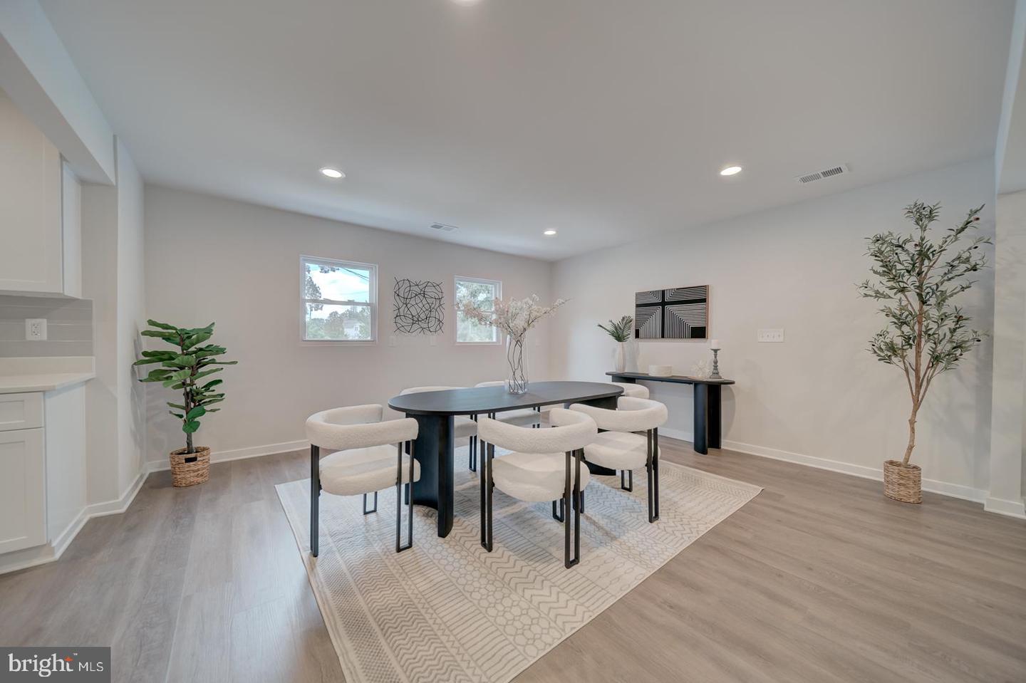 6624 TOKEN VALLEY RD, MANASSAS, Virginia 20112, 4 Bedrooms Bedrooms, ,3 BathroomsBathrooms,Residential,For sale,6624 TOKEN VALLEY RD,VAPW2098418 MLS # VAPW2098418