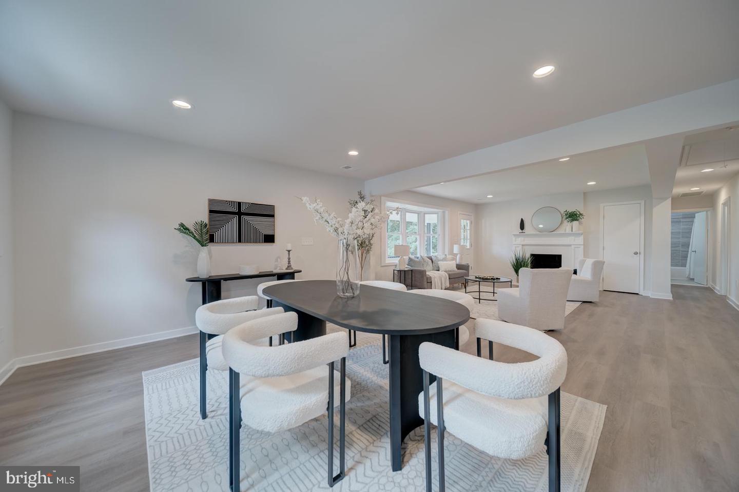 6624 TOKEN VALLEY RD, MANASSAS, Virginia 20112, 4 Bedrooms Bedrooms, ,3 BathroomsBathrooms,Residential,For sale,6624 TOKEN VALLEY RD,VAPW2098418 MLS # VAPW2098418