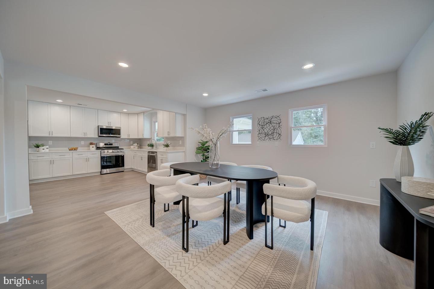 6624 TOKEN VALLEY RD, MANASSAS, Virginia 20112, 4 Bedrooms Bedrooms, ,3 BathroomsBathrooms,Residential,For sale,6624 TOKEN VALLEY RD,VAPW2098418 MLS # VAPW2098418