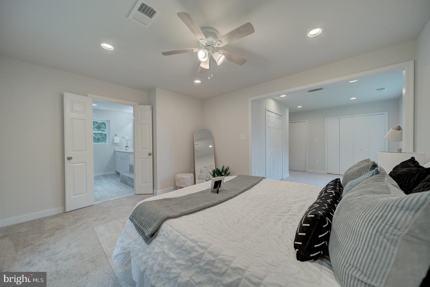 6624 TOKEN VALLEY RD, MANASSAS, Virginia 20112, 4 Bedrooms Bedrooms, ,3 BathroomsBathrooms,Residential,For sale,6624 TOKEN VALLEY RD,VAPW2098418 MLS # VAPW2098418