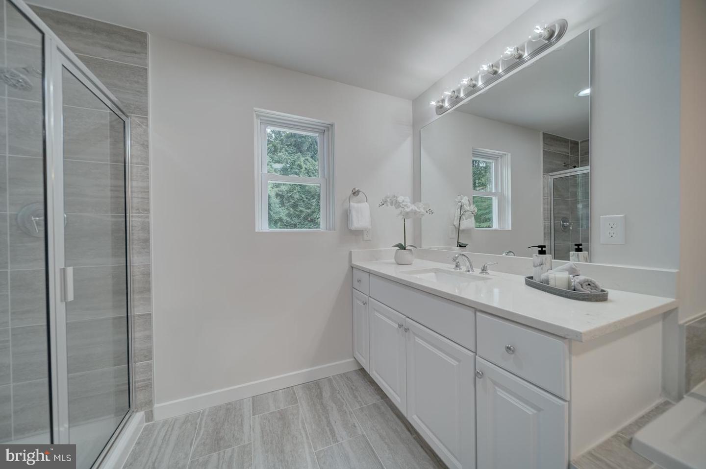 6624 TOKEN VALLEY RD, MANASSAS, Virginia 20112, 4 Bedrooms Bedrooms, ,3 BathroomsBathrooms,Residential,For sale,6624 TOKEN VALLEY RD,VAPW2098418 MLS # VAPW2098418