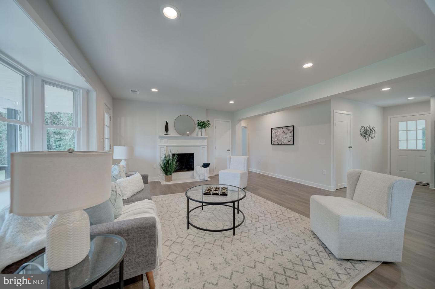 6624 TOKEN VALLEY RD, MANASSAS, Virginia 20112, 4 Bedrooms Bedrooms, ,3 BathroomsBathrooms,Residential,For sale,6624 TOKEN VALLEY RD,VAPW2098418 MLS # VAPW2098418
