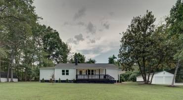 6624 TOKEN VALLEY RD, MANASSAS, Virginia 20112, 4 Bedrooms Bedrooms, ,3 BathroomsBathrooms,Residential,For sale,6624 TOKEN VALLEY RD,VAPW2098418 MLS # VAPW2098418