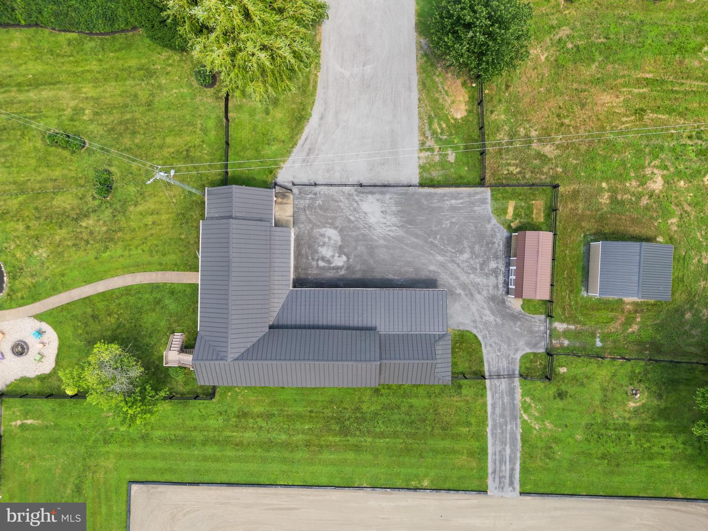 20596 AIRMONT RD, BLUEMONT, Virginia 20135, 3 Bedrooms Bedrooms, ,2 BathroomsBathrooms,Residential,For sale,20596 AIRMONT RD,VALO2100986 MLS # VALO2100986