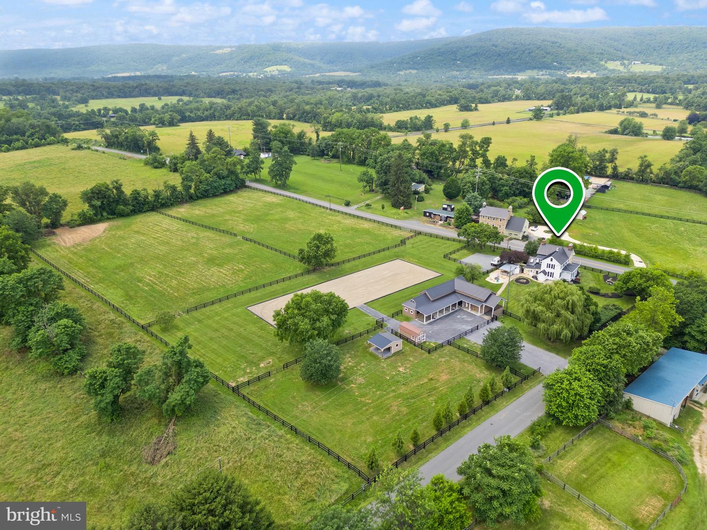 20596 AIRMONT RD, BLUEMONT, Virginia 20135, 3 Bedrooms Bedrooms, ,2 BathroomsBathrooms,Residential,For sale,20596 AIRMONT RD,VALO2100986 MLS # VALO2100986