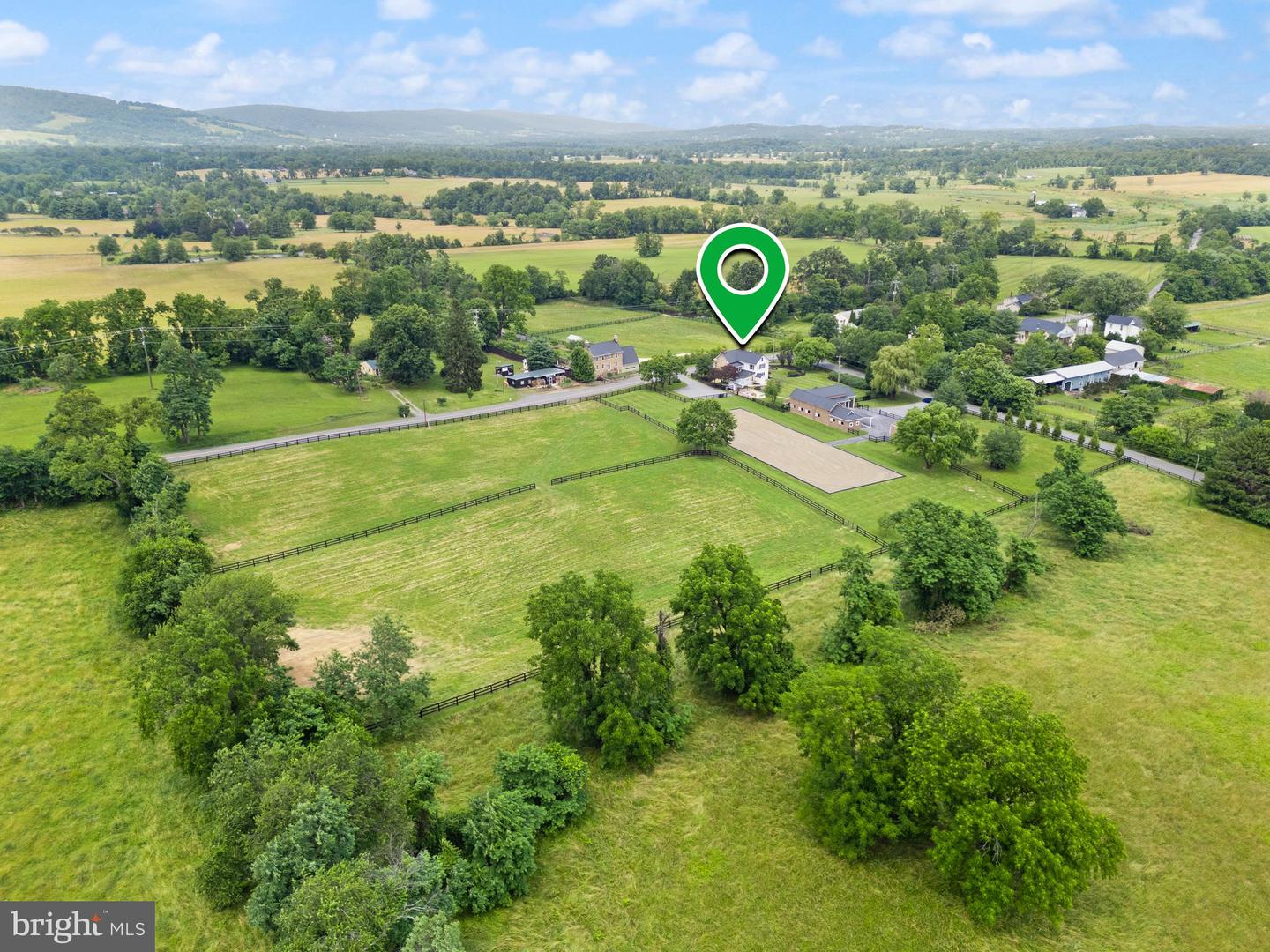 20596 AIRMONT RD, BLUEMONT, Virginia 20135, 3 Bedrooms Bedrooms, ,2 BathroomsBathrooms,Residential,For sale,20596 AIRMONT RD,VALO2100986 MLS # VALO2100986