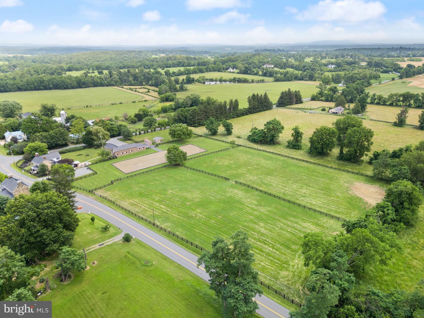 20596 AIRMONT RD, BLUEMONT, Virginia 20135, 3 Bedrooms Bedrooms, ,2 BathroomsBathrooms,Residential,For sale,20596 AIRMONT RD,VALO2100986 MLS # VALO2100986