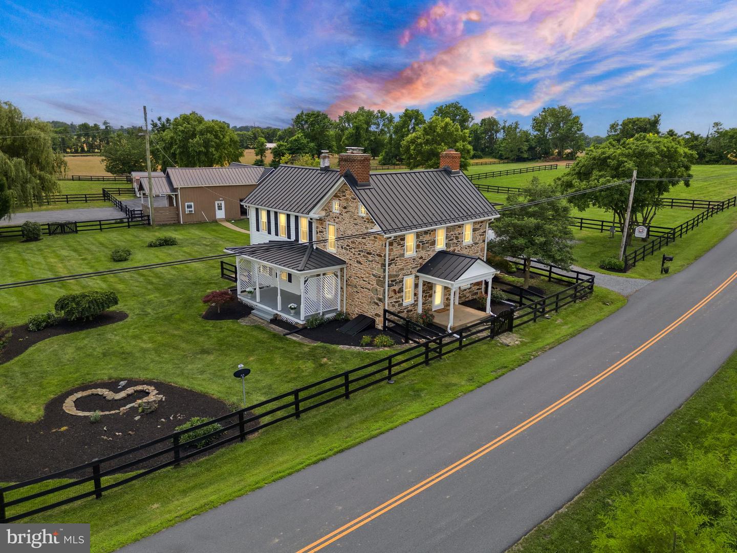 20596 AIRMONT RD, BLUEMONT, Virginia 20135, 3 Bedrooms Bedrooms, ,2 BathroomsBathrooms,Residential,For sale,20596 AIRMONT RD,VALO2100986 MLS # VALO2100986