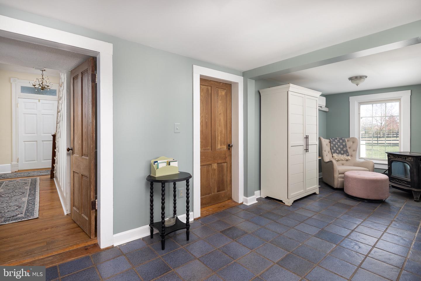 20596 AIRMONT RD, BLUEMONT, Virginia 20135, 3 Bedrooms Bedrooms, ,2 BathroomsBathrooms,Residential,For sale,20596 AIRMONT RD,VALO2100986 MLS # VALO2100986