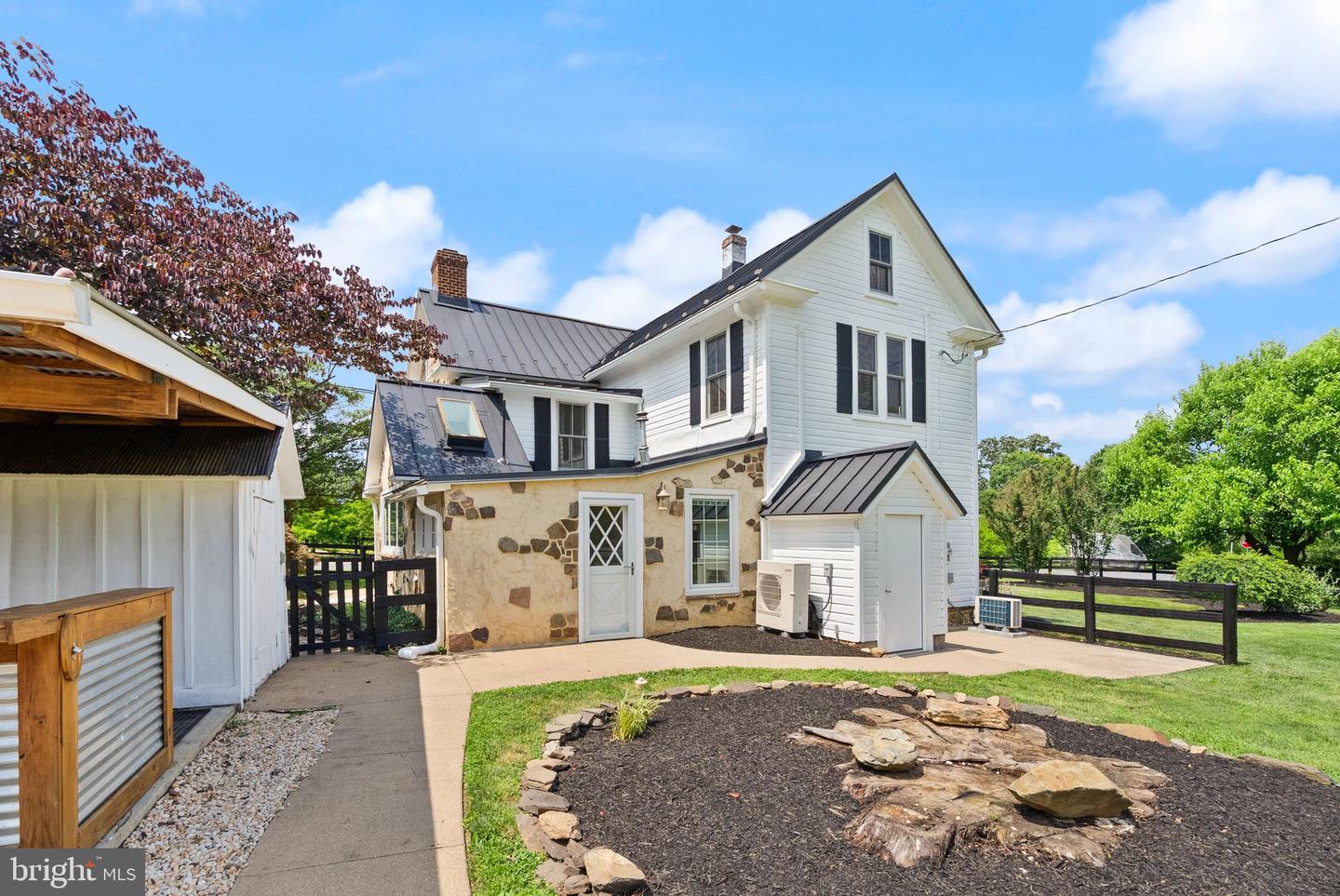 20596 AIRMONT RD, BLUEMONT, Virginia 20135, 3 Bedrooms Bedrooms, ,2 BathroomsBathrooms,Residential,For sale,20596 AIRMONT RD,VALO2100986 MLS # VALO2100986