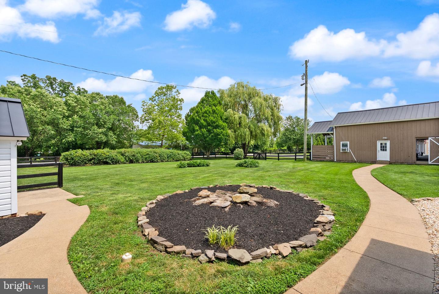 20596 AIRMONT RD, BLUEMONT, Virginia 20135, 3 Bedrooms Bedrooms, ,2 BathroomsBathrooms,Residential,For sale,20596 AIRMONT RD,VALO2100986 MLS # VALO2100986