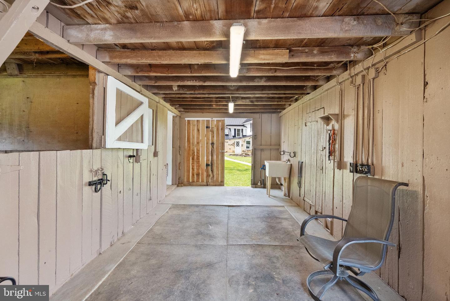 20596 AIRMONT RD, BLUEMONT, Virginia 20135, 3 Bedrooms Bedrooms, ,2 BathroomsBathrooms,Residential,For sale,20596 AIRMONT RD,VALO2100986 MLS # VALO2100986