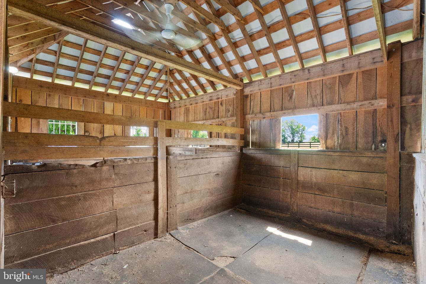 20596 AIRMONT RD, BLUEMONT, Virginia 20135, 3 Bedrooms Bedrooms, ,2 BathroomsBathrooms,Residential,For sale,20596 AIRMONT RD,VALO2100986 MLS # VALO2100986